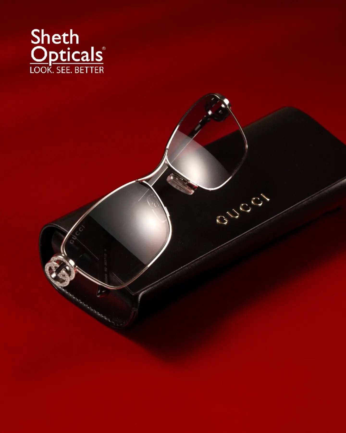 https://social.shethopticals.com/data/insta_images/SO_insta/18472695235111498